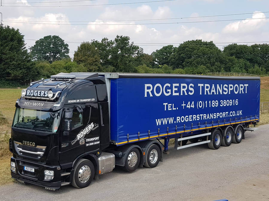 Rogers Transport curtainside trailer